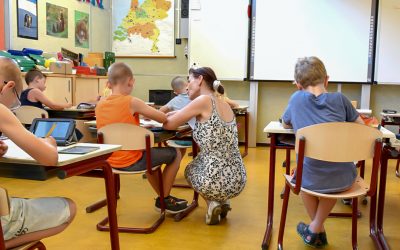 Traitement antimicrobien sur tables et supports